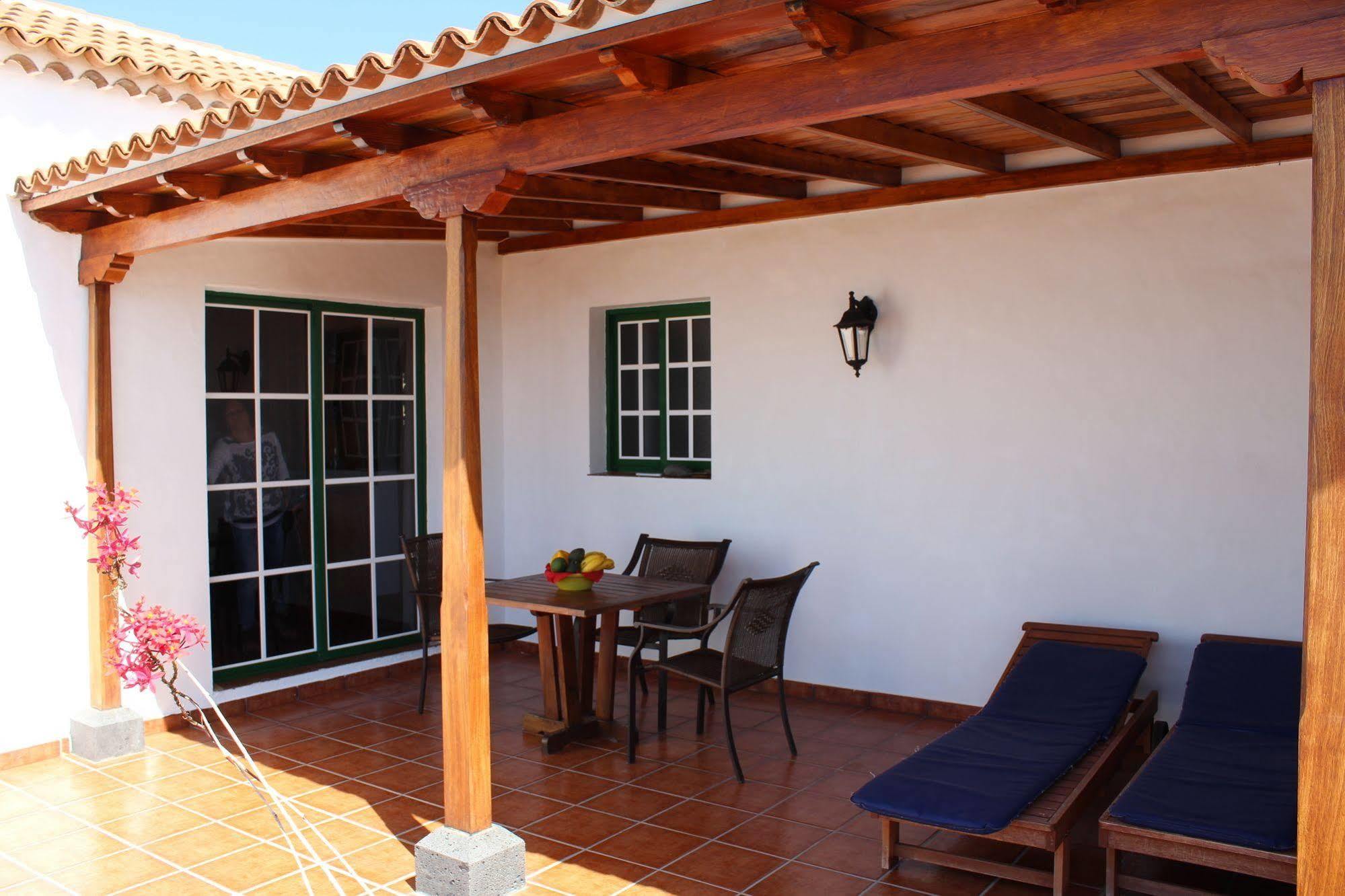 منزل الضيف لوس يانوس دي أريداني  في Casa La Majada (Adults Only) المظهر الخارجي الصورة